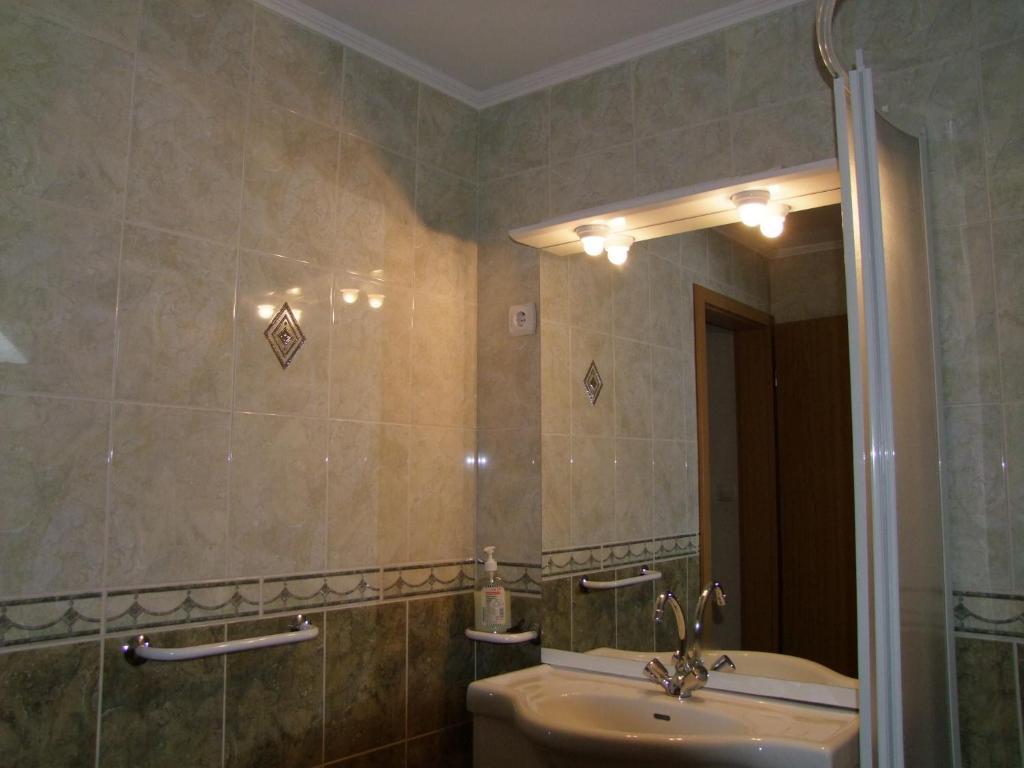 Rajna Apartmanhaz Bogacs Bilik gambar